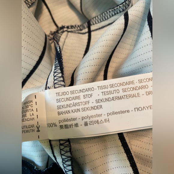 NWT Zara Navy Burgundy Striped Crop Top - Picture 5 of 7